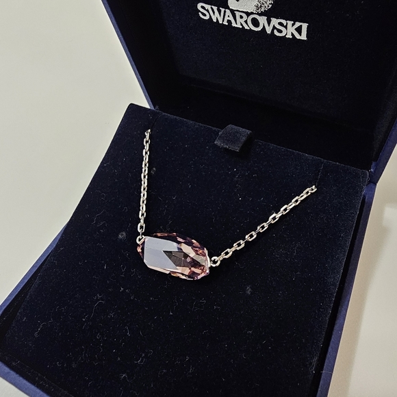 🇦🇹 Swarovski Pink Crystal & Rhodium Plated Necklace - Picture 13 of 16
